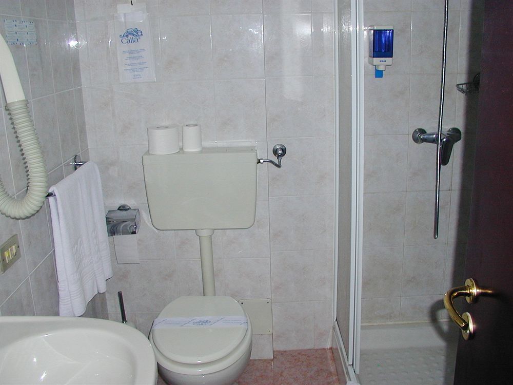 Aries Otel Lesa Dış mekan fotoğraf